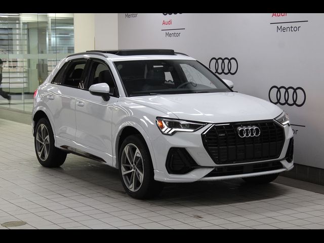 2025 Audi Q3 S Line Premium