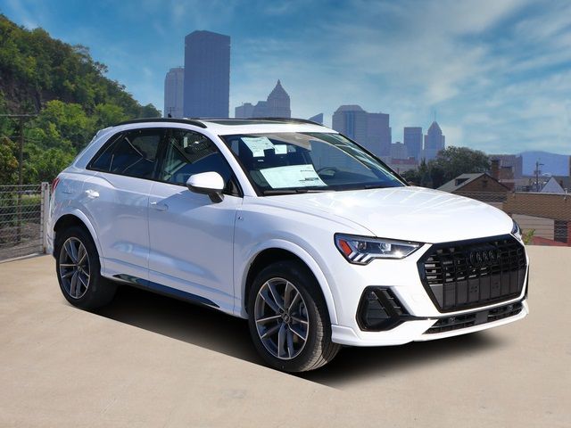 2025 Audi Q3 S Line Premium