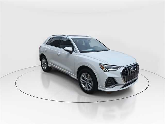 2025 Audi Q3 S Line Premium