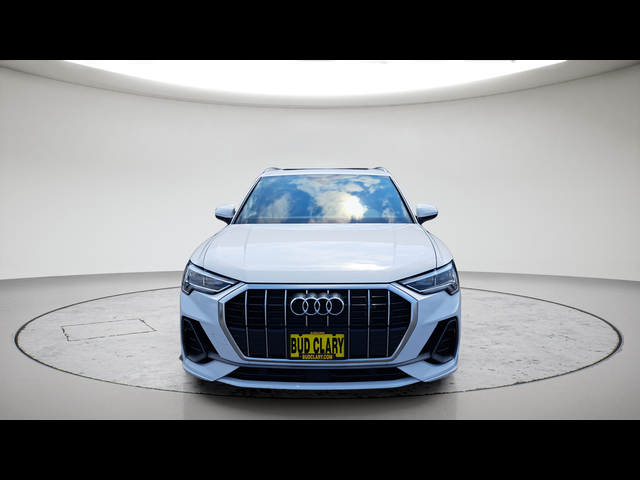 2025 Audi Q3 S Line Premium