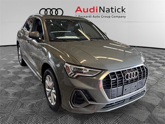 2025 Audi Q3 S Line Premium