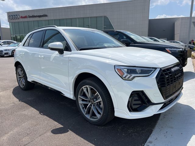 2025 Audi Q3 S Line Premium