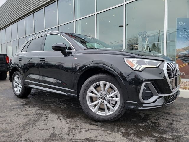 2025 Audi Q3 S Line Premium