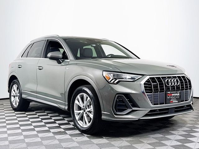 2025 Audi Q3 S Line Premium