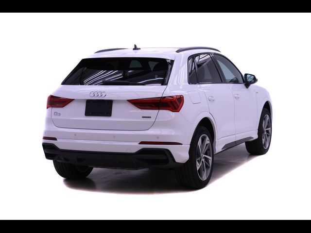 2025 Audi Q3 S Line Premium