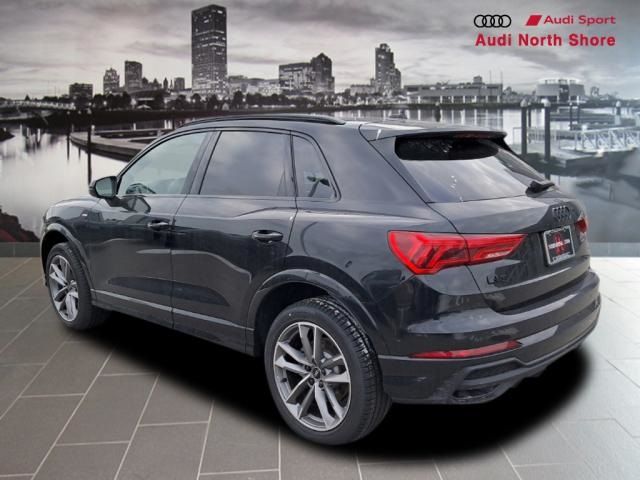 2025 Audi Q3 S Line Premium