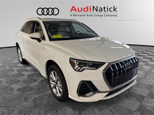 2025 Audi Q3 S Line Premium