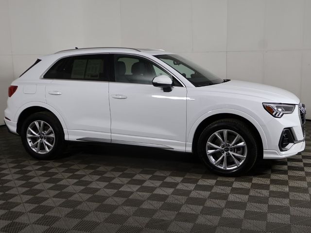 2025 Audi Q3 S Line Premium