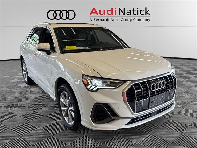 2025 Audi Q3 S Line Premium