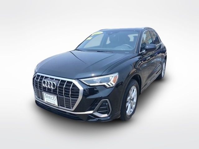2025 Audi Q3 S Line Premium