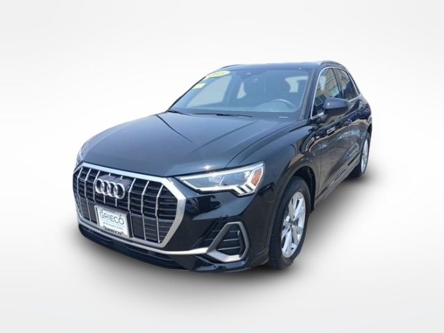 2025 Audi Q3 S Line Premium