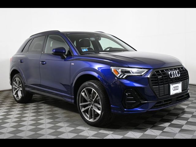 2025 Audi Q3 S Line Premium