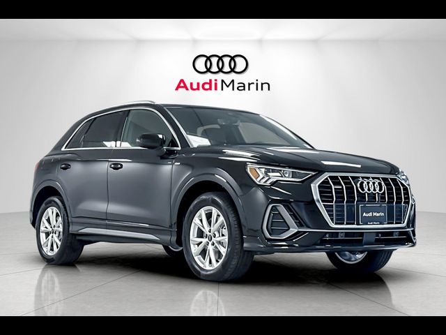 2025 Audi Q3 S Line Premium