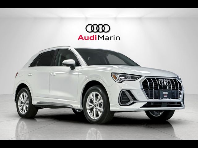 2025 Audi Q3 S Line Premium