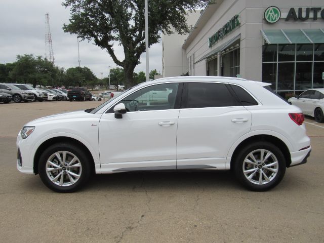 2025 Audi Q3 S Line Premium
