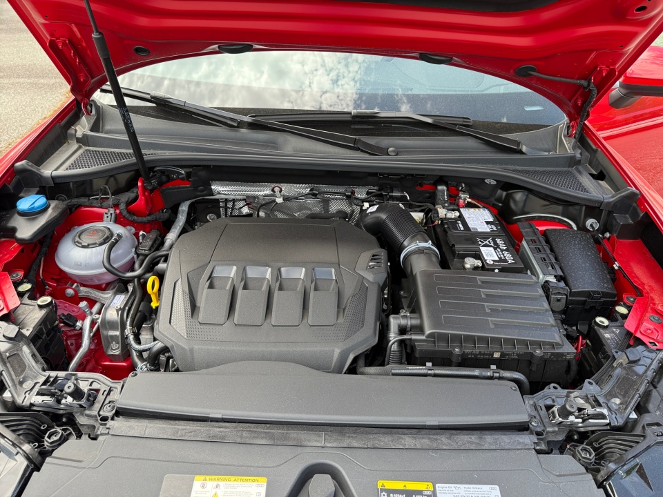 Vehicle image 16 of 35