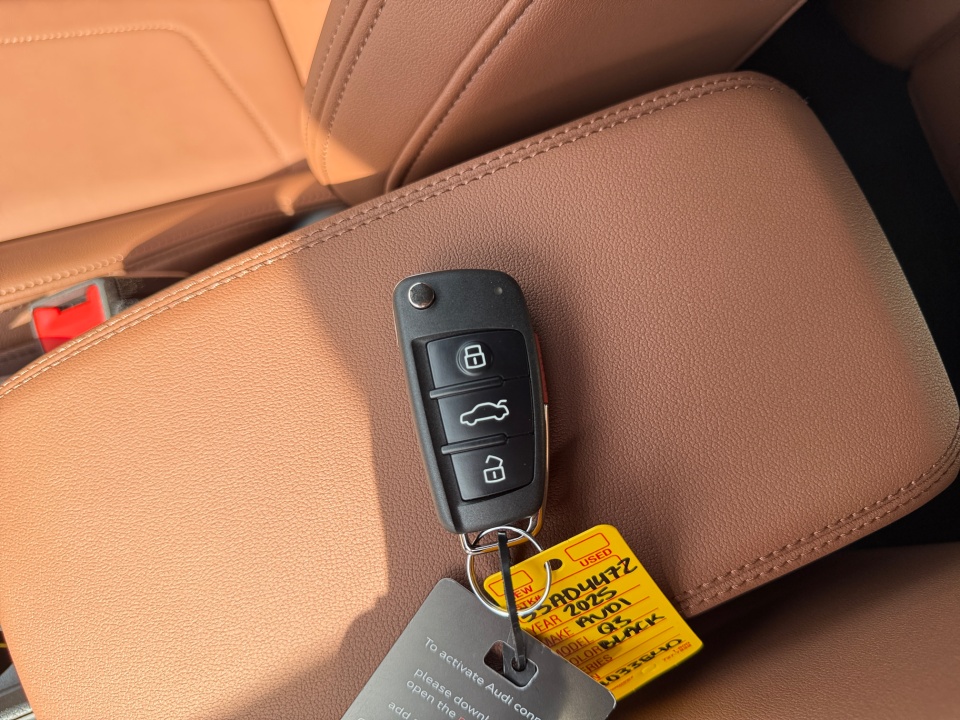 Vehicle image 34 of 35