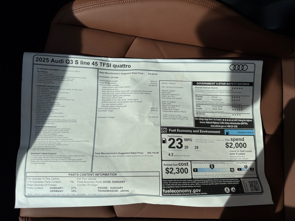 Vehicle image 33 of 35