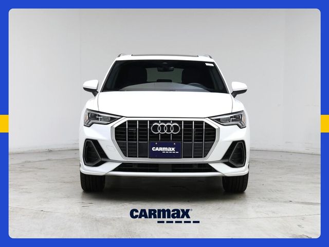 2025 Audi Q3 S Line Premium