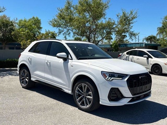 2025 Audi Q3 S Line Premium