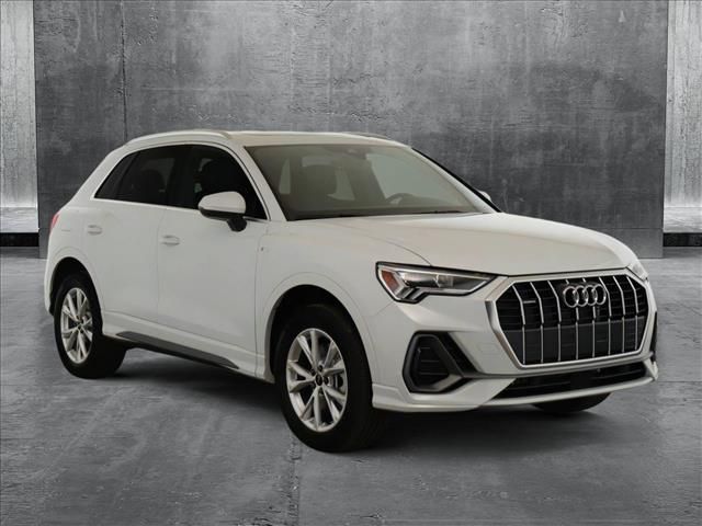 2025 Audi Q3 S Line Premium