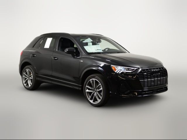 2025 Audi Q3 S Line Premium