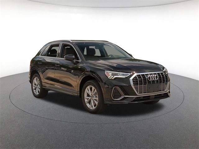2025 Audi Q3 S Line Premium