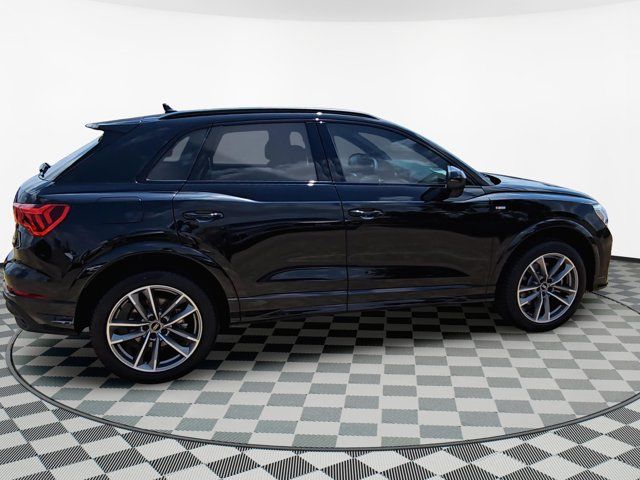 2025 Audi Q3 S Line Premium