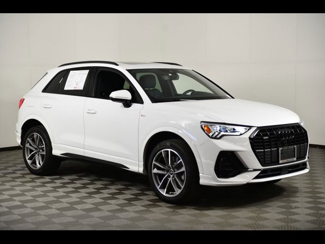2025 Audi Q3 S Line Premium
