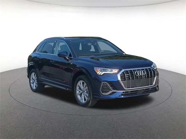 2025 Audi Q3 S Line Premium