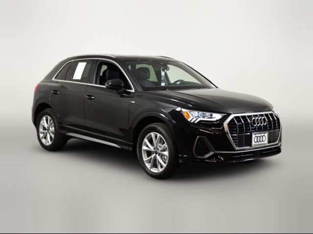 2025 Audi Q3 S Line Premium