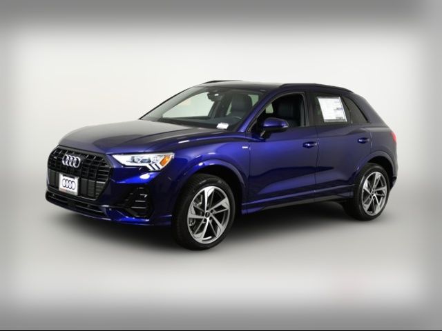 2025 Audi Q3 S Line Premium