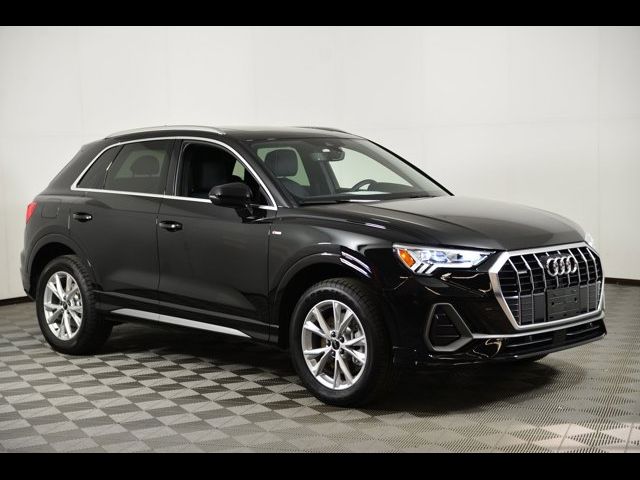 2025 Audi Q3 S Line Premium