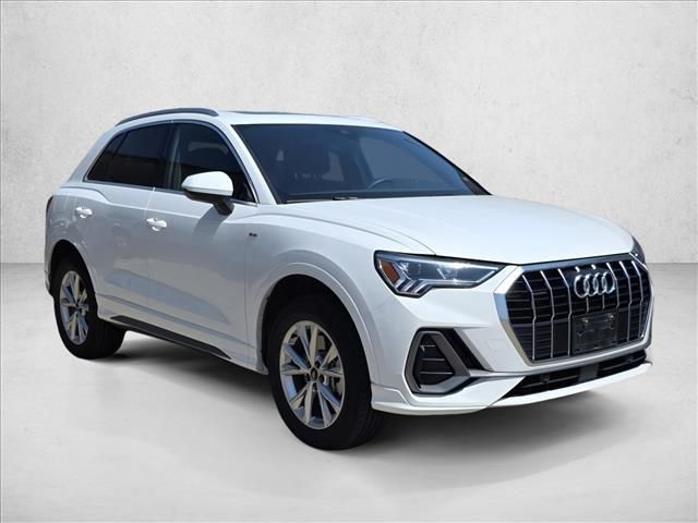 2025 Audi Q3 S Line Premium