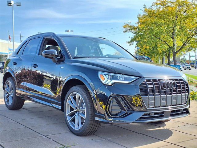 2025 Audi Q3 S Line Premium