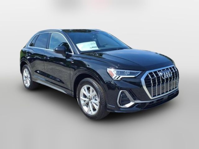 2025 Audi Q3 S Line Premium