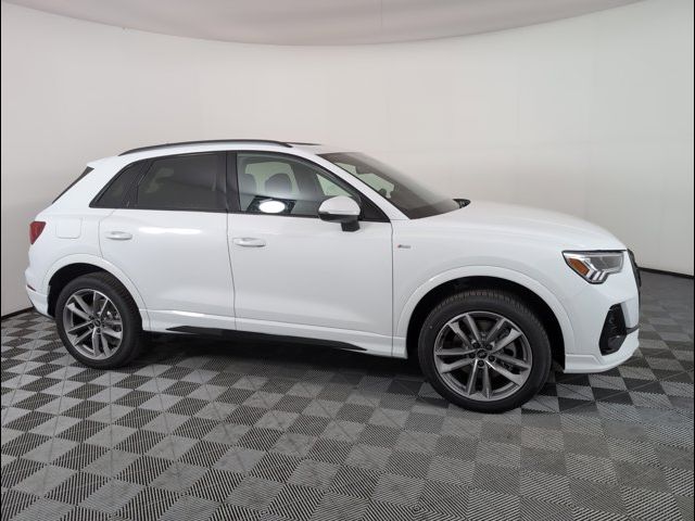 2025 Audi Q3 S Line Premium