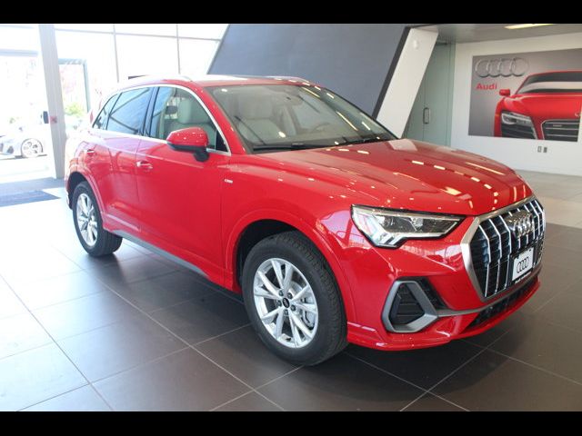 2025 Audi Q3 S Line Premium