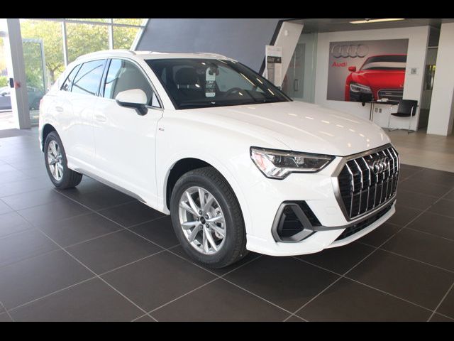 2025 Audi Q3 S Line Premium