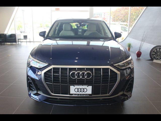 2025 Audi Q3 S Line Premium