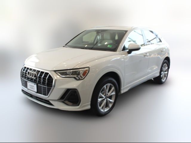 2025 Audi Q3 S Line Premium