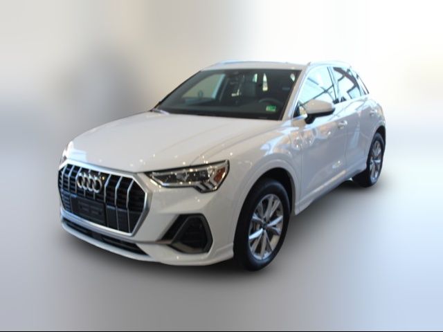 2025 Audi Q3 S Line Premium