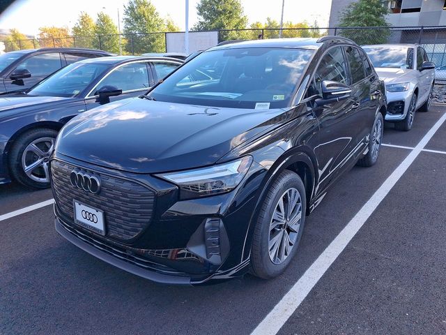 2025 Audi Q4 e-tron Premium