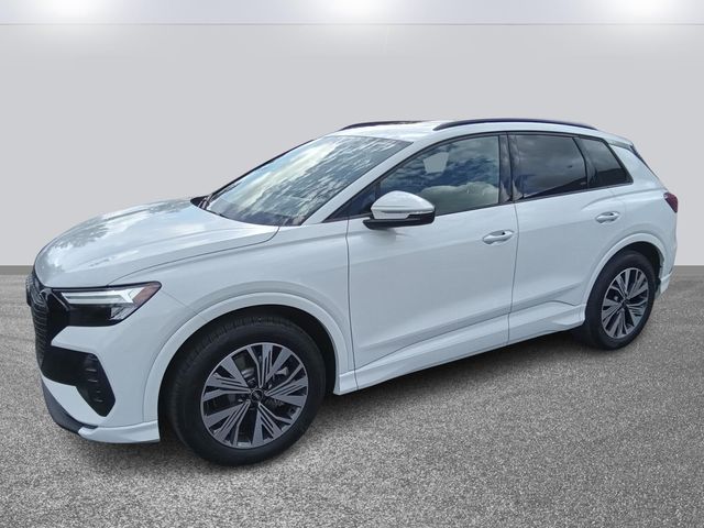 2025 Audi Q4 e-tron Premium