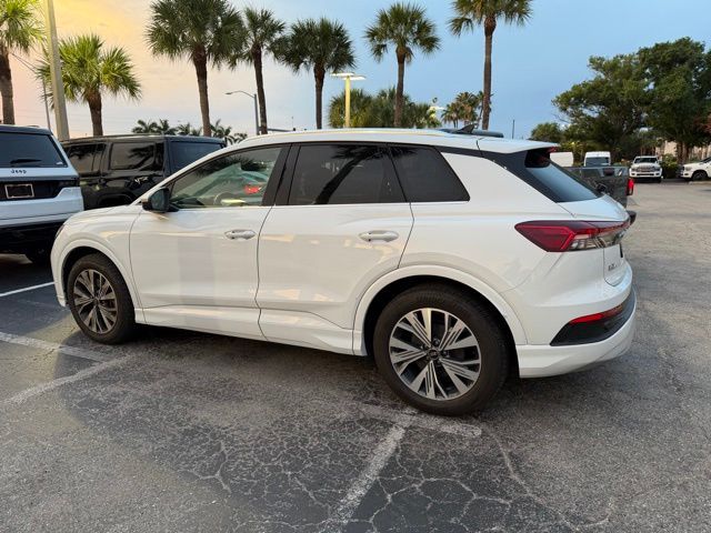 2025 Audi Q4 e-tron Premium