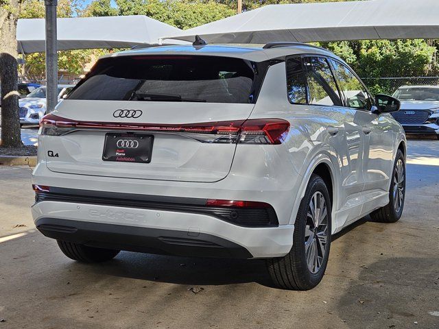 2025 Audi Q4 e-tron Premium Plus