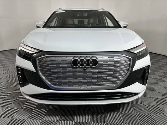 2025 Audi Q4 e-tron Premium Plus