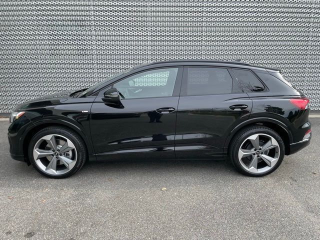 2025 Audi Q4 e-tron Premium Plus