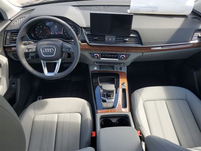 2025 Audi Q5 Premium