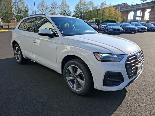 2025 Audi Q5 Premium